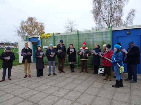 Parish Church choir at the Trumpington Pavilion Christmas Fair. Photo: Andrew Roberts, 4 December 2022.