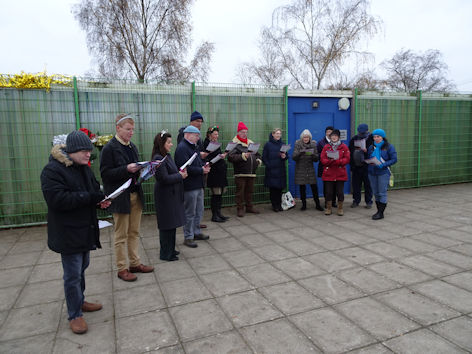 Parish Church choir at the Trumpington Pavilion Christmas Fair. Photo: Andrew Roberts, 4 December 2022.