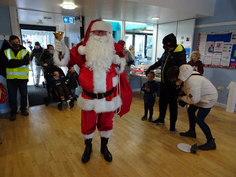 Trumpington Winter Fair, Trumpington Pavilion: Father Christmas. Photo: Andrew Roberts, 5 December 2021.