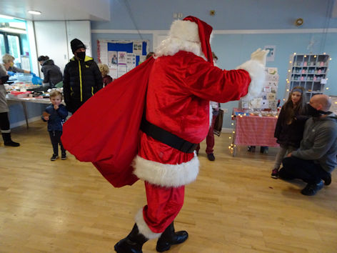 Trumpington Winter Fair, Trumpington Pavilion: Father Christmas. Photo: Andrew Roberts, 5 December 2021.